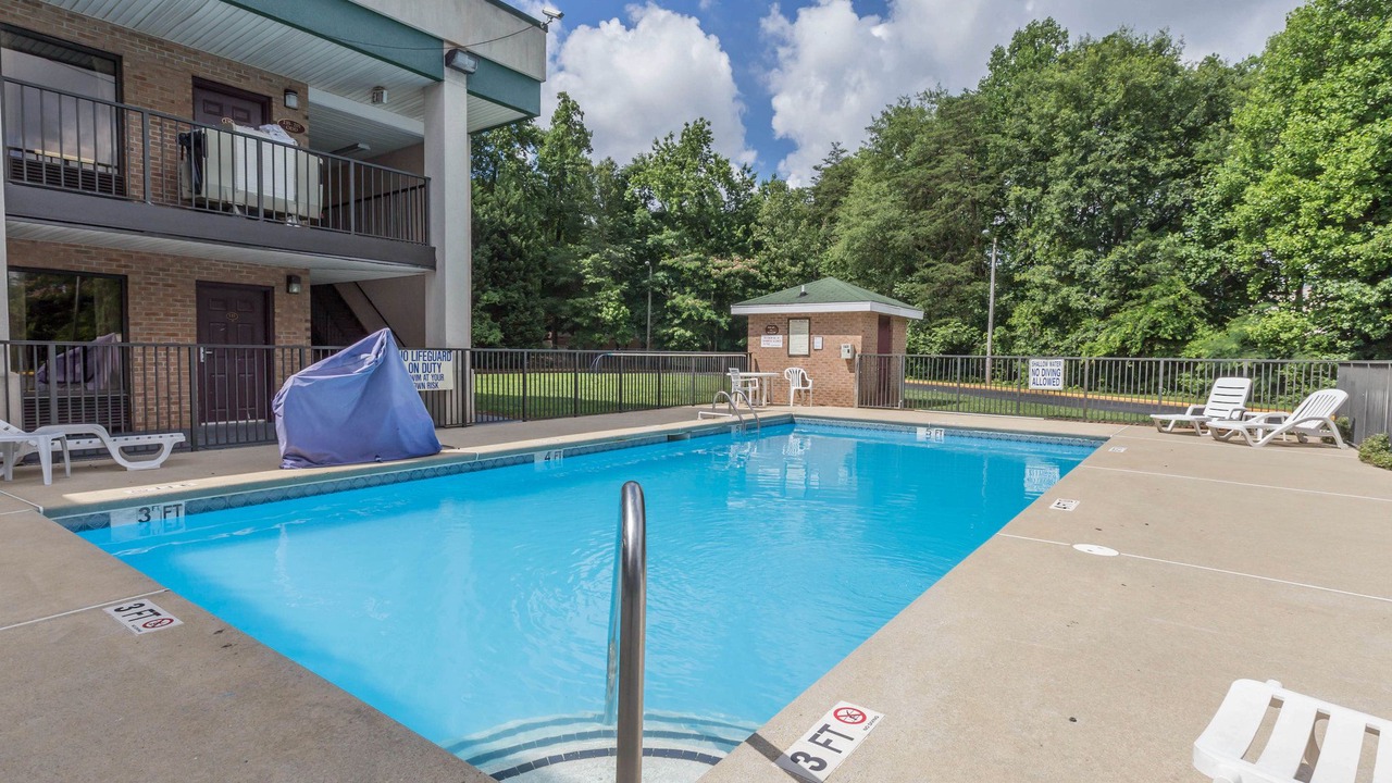 Photo of Outdoor in Greer