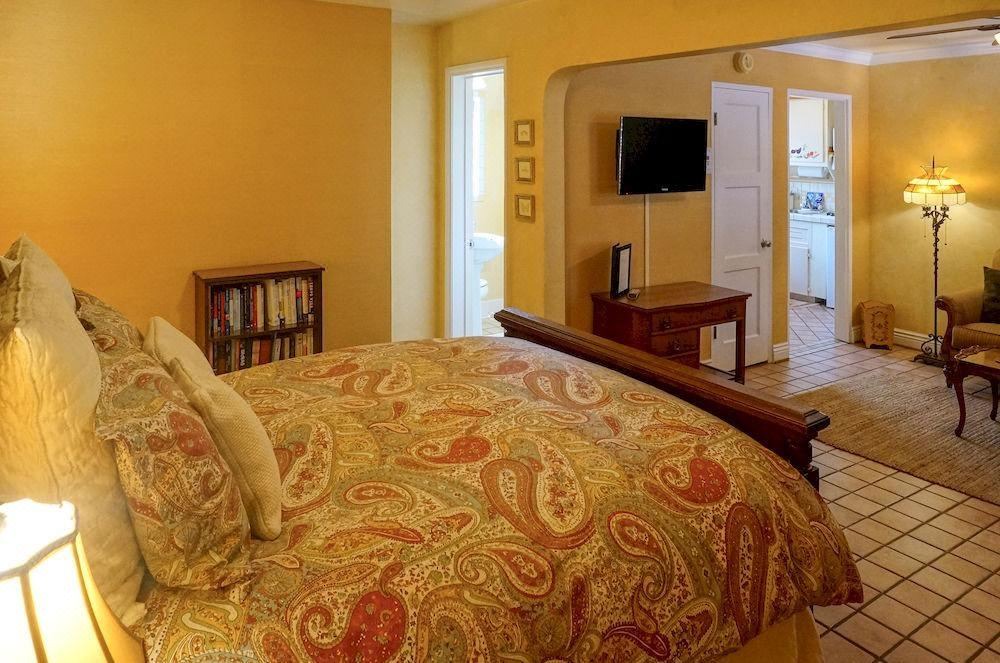 Photo of Bedroom in West Beach