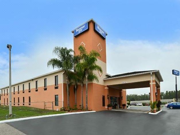 Photo of Buildings in Wesley Chapel