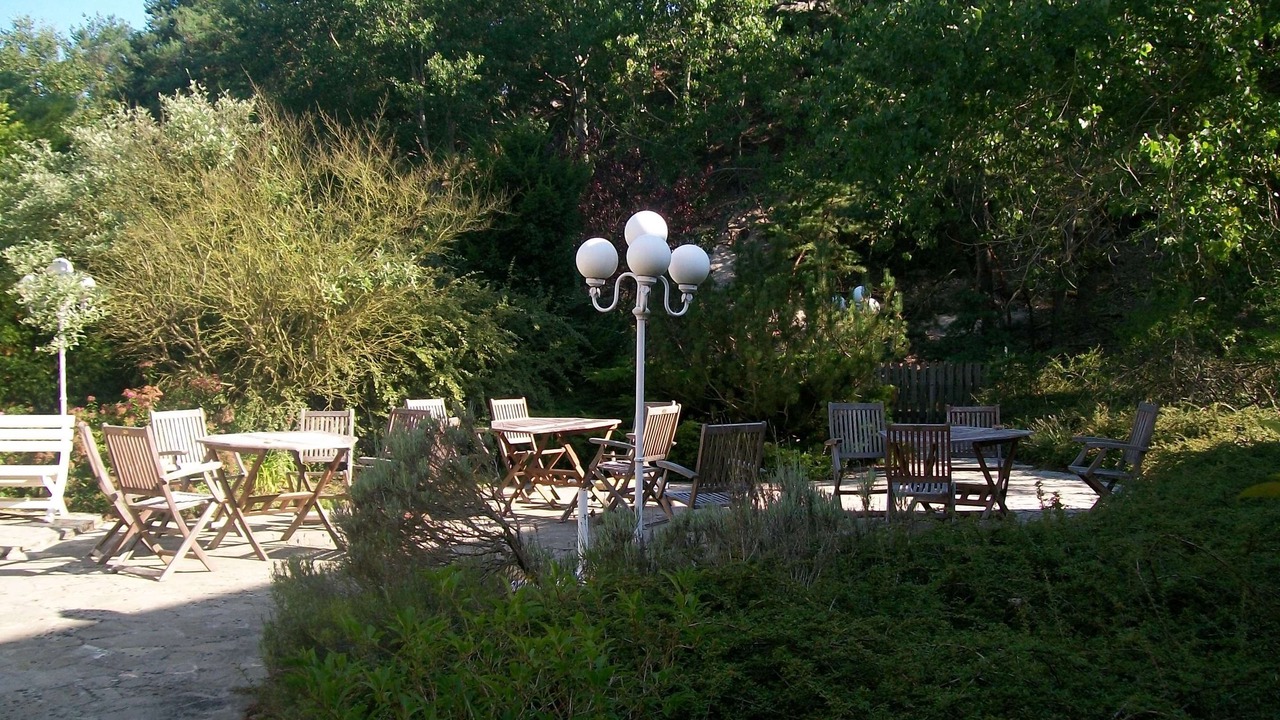 Photo of Others in Nemours