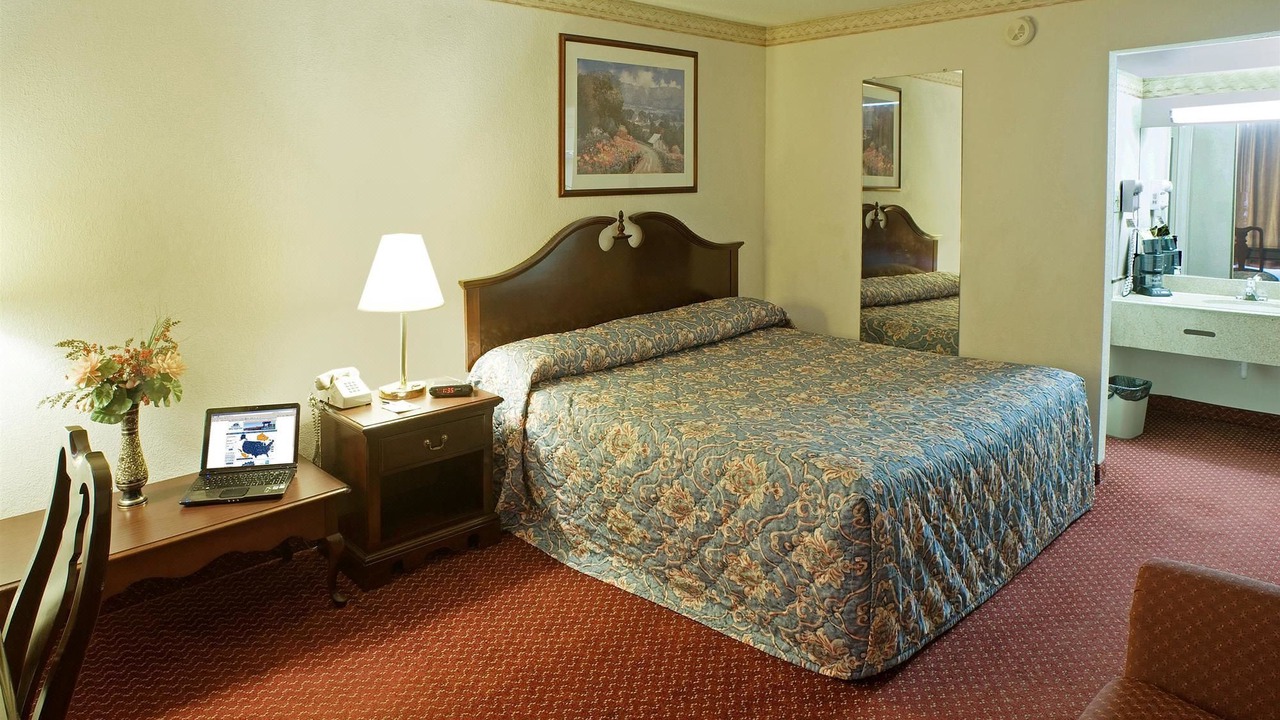 Photo of Bedroom in Salisbury