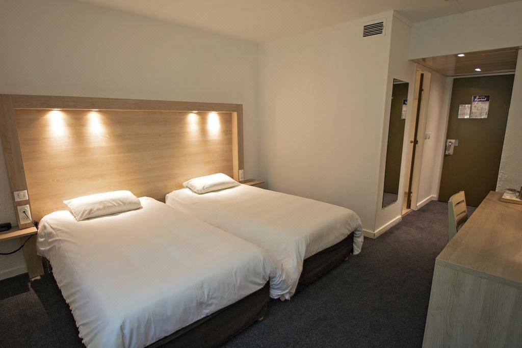 Photo of Bedroom in Nemours