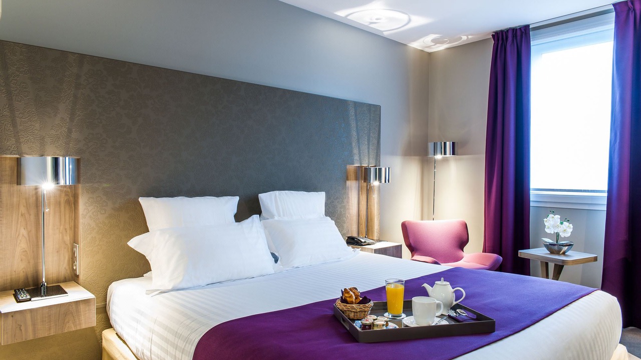 Photo of Bedroom in Velizy-Villacoublay