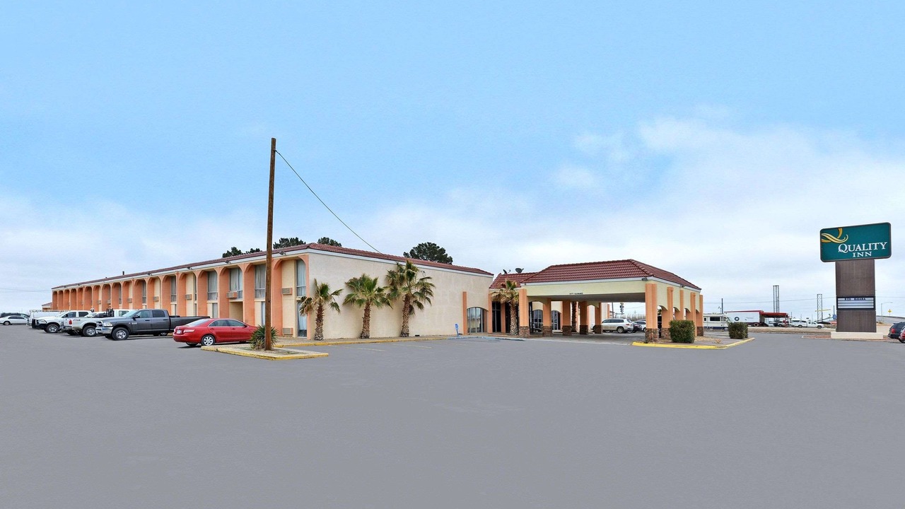 Photo of Buildings in Pecos