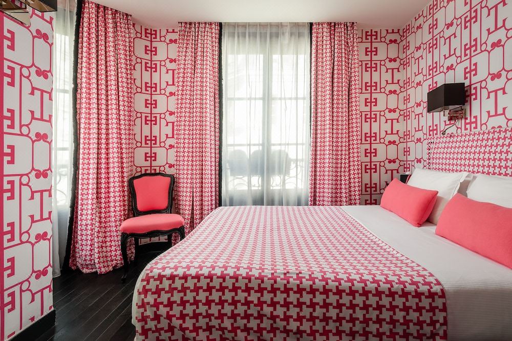 Photo of Bedroom in Quartier de la Plaine-de-Monceaux