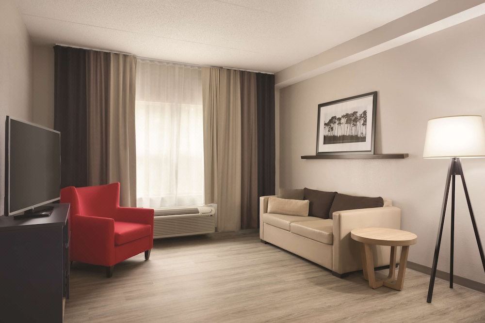Photo of Livingroom in Lookout Valley Neighborhood Association