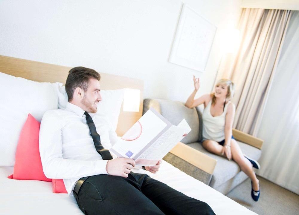 Photo of Human In Picture in Charenton-le-Pont