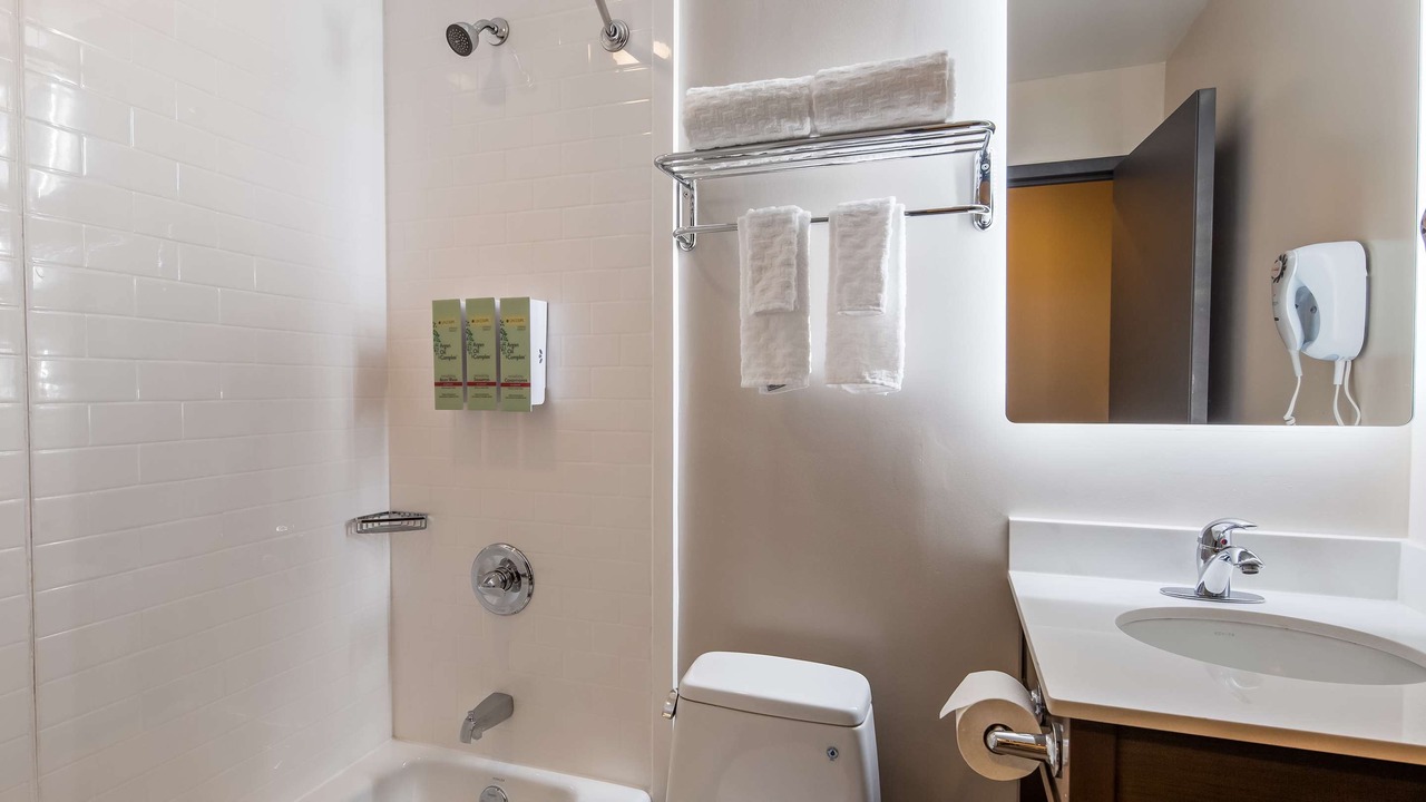 Photo of Bathroom in Gravesend