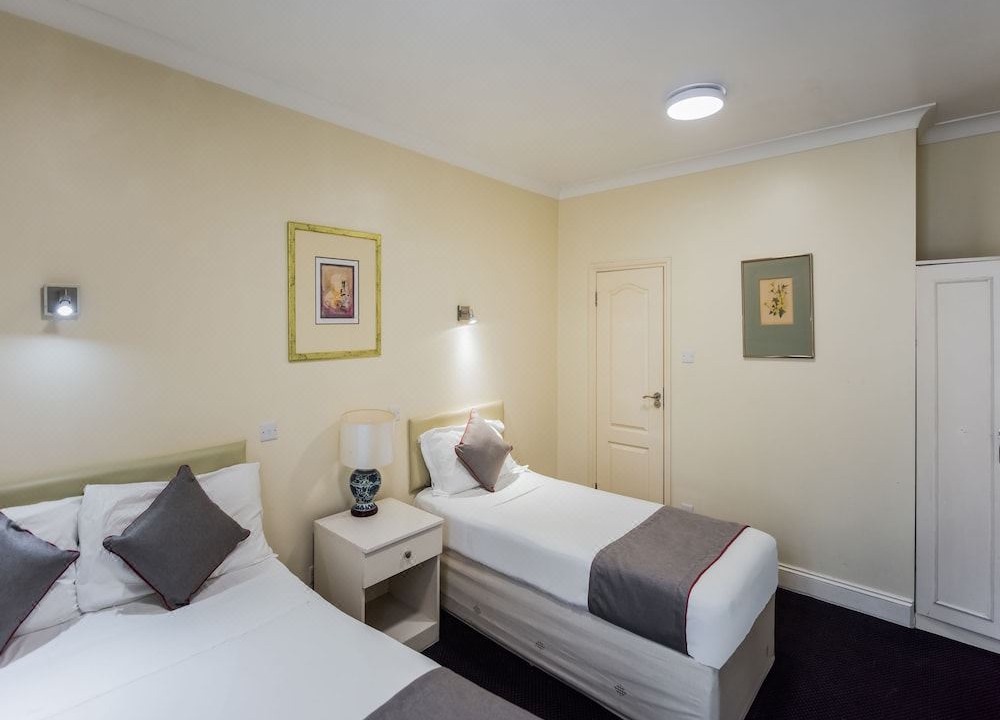 Photo of Bedroom in Addison