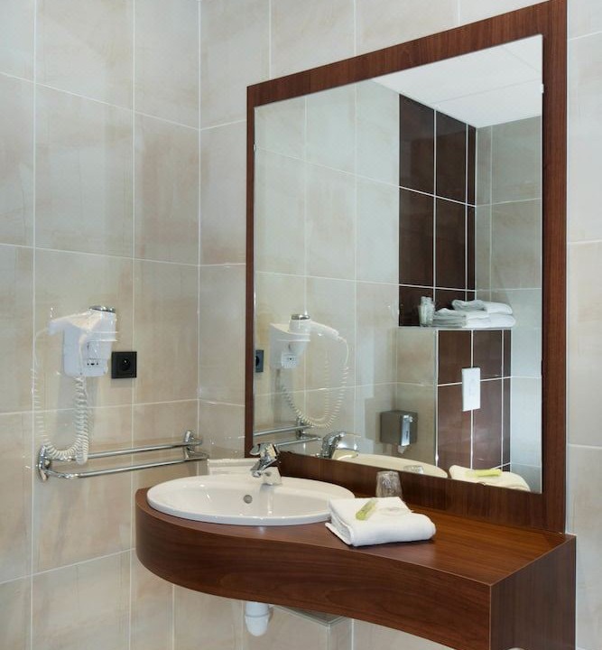 Photo of Bathroom in Joue-les-Tours