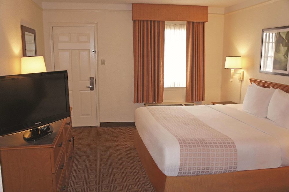 Photo of Bedroom in Harlandale
