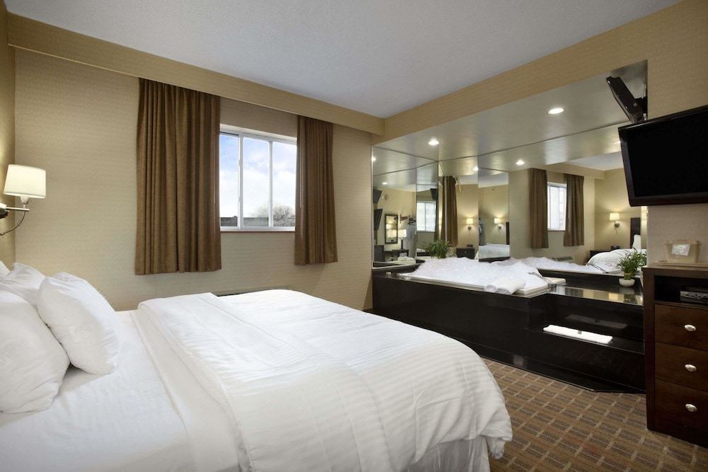 Photo of Bedroom in Co-op City