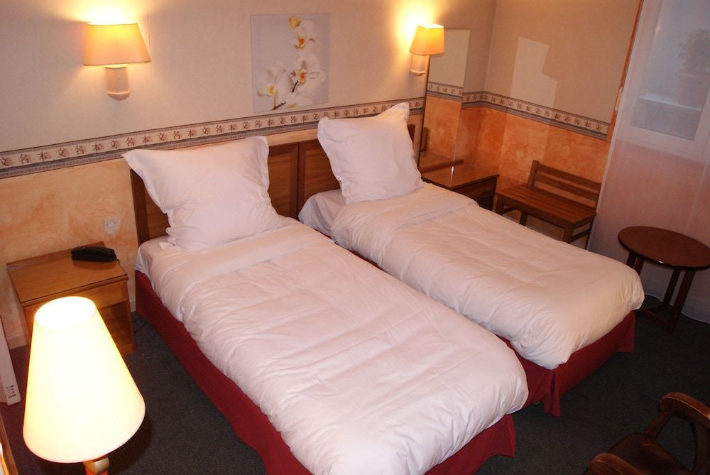 Photo of Bedroom in Rouen City Centre