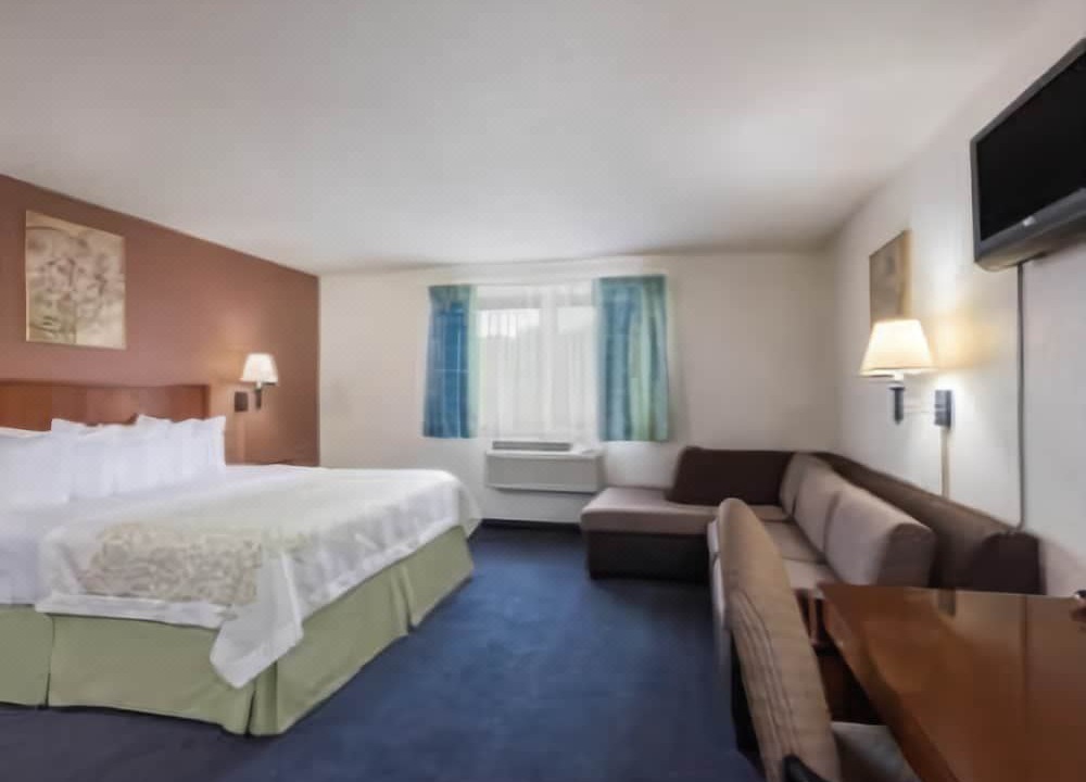 Photo of Bedroom in Greenfield