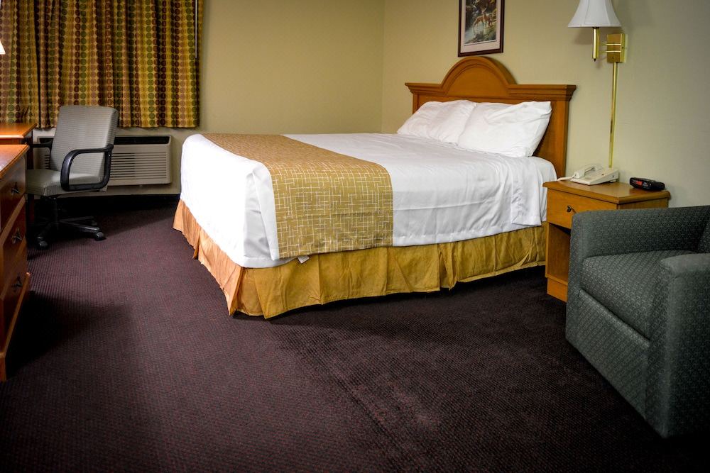 Photo of Bedroom in Airport Township
