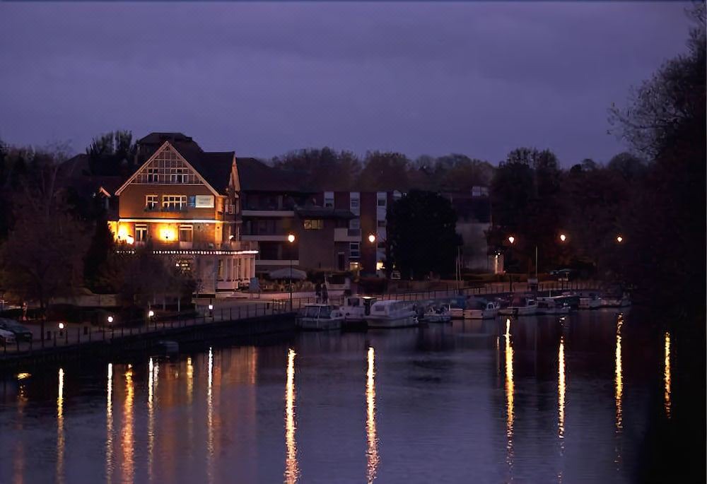 Photo of Others in Bray on Thames