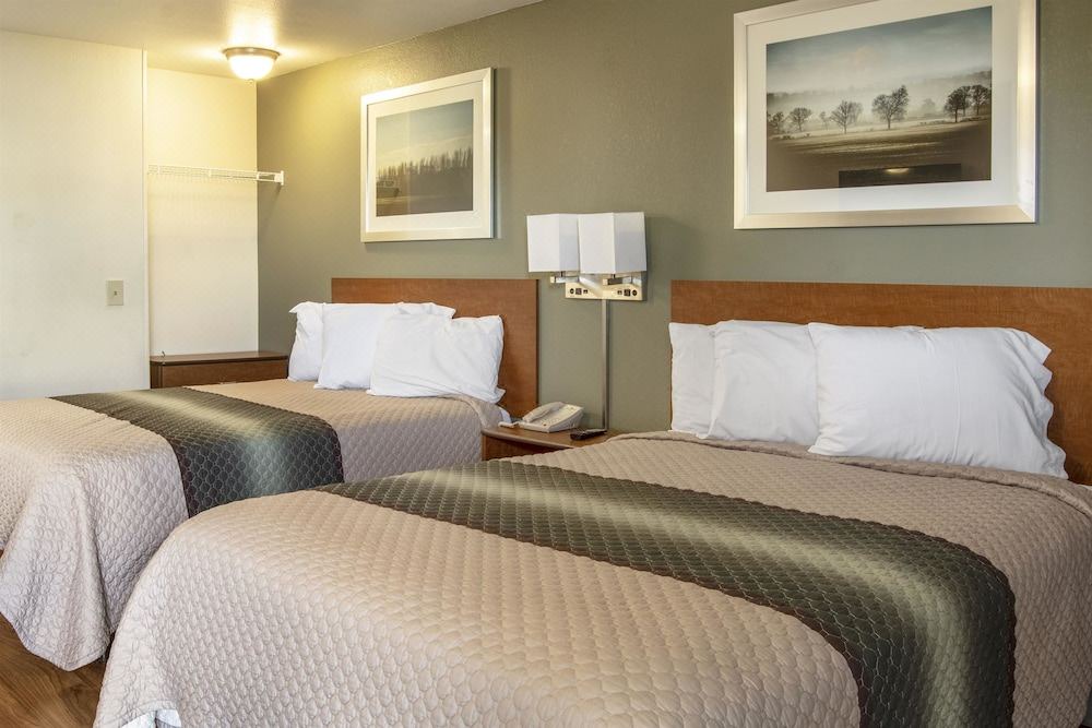 Photo of Bedroom in Salem