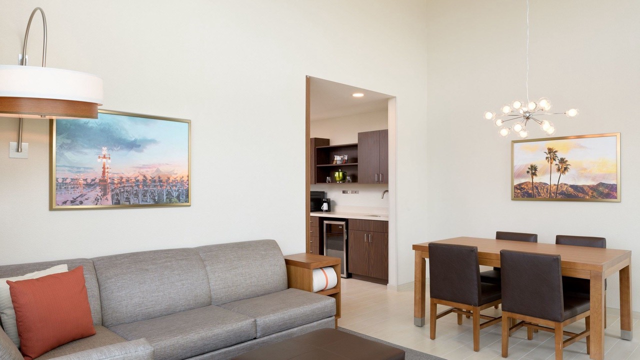 Photo of Livingroom in Pasadena