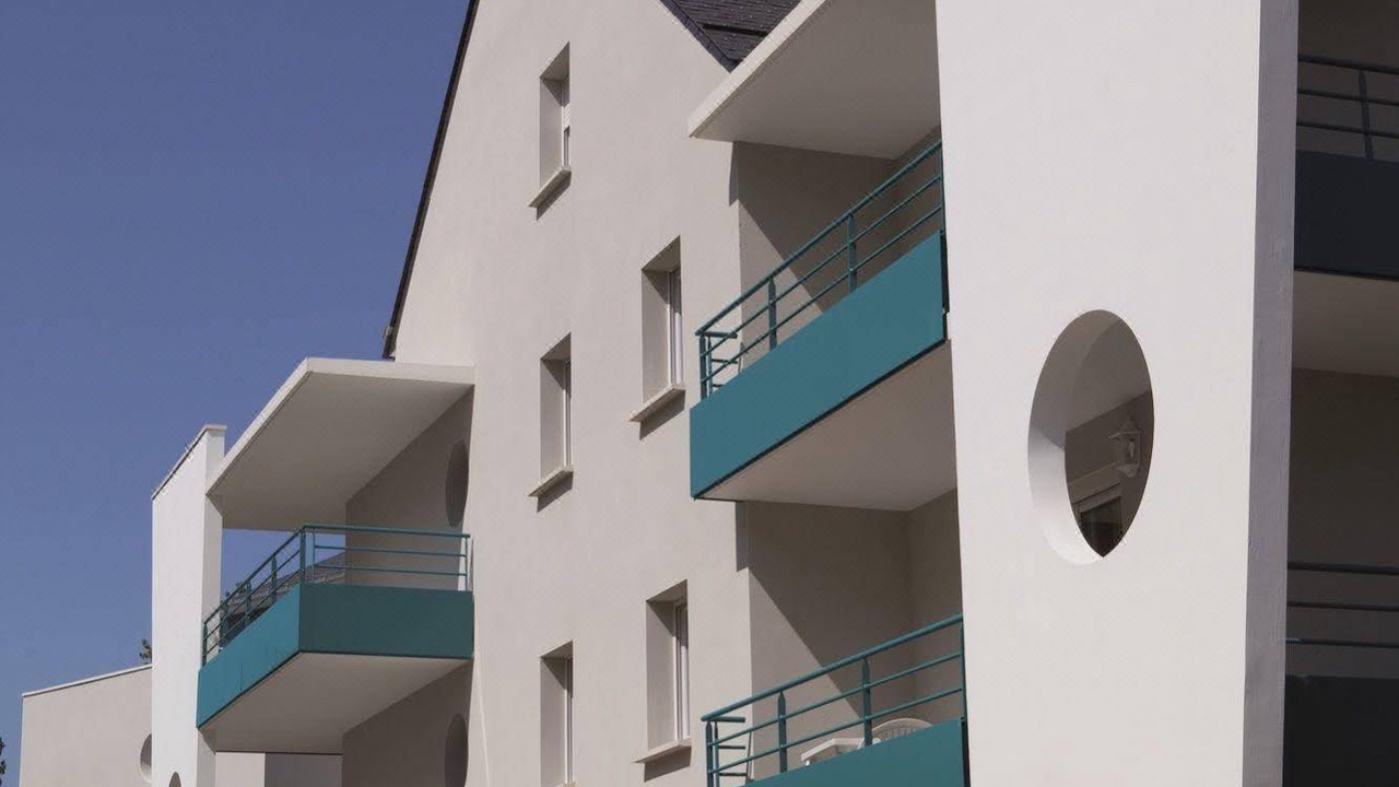 Photo of Buildings in Plescop