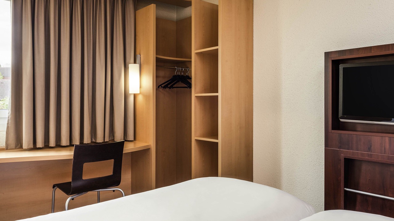 Photo of Bedroom in Cergy