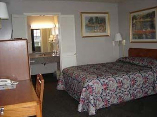 Photo of Bedroom in Mansfield