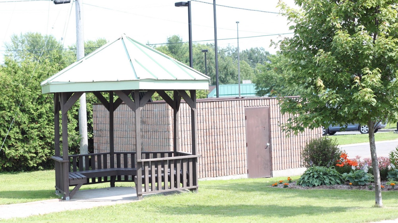 Photo of Buildings in Gananoque