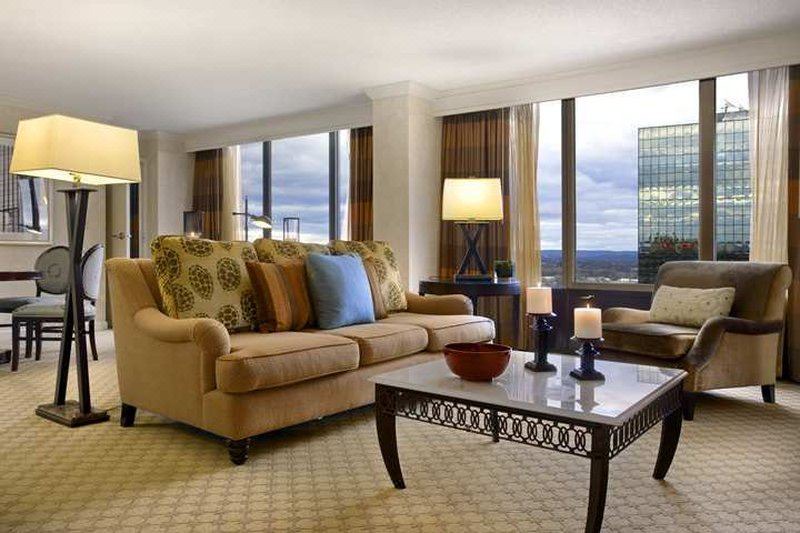 Photo of Livingroom in Downtown Hartford
