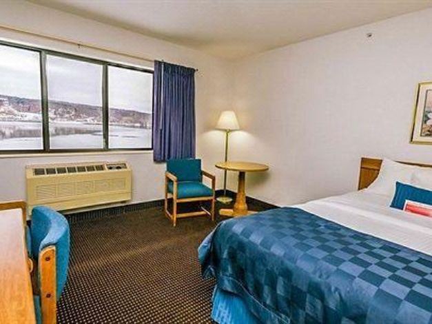 Photo of Bedroom in Hancock