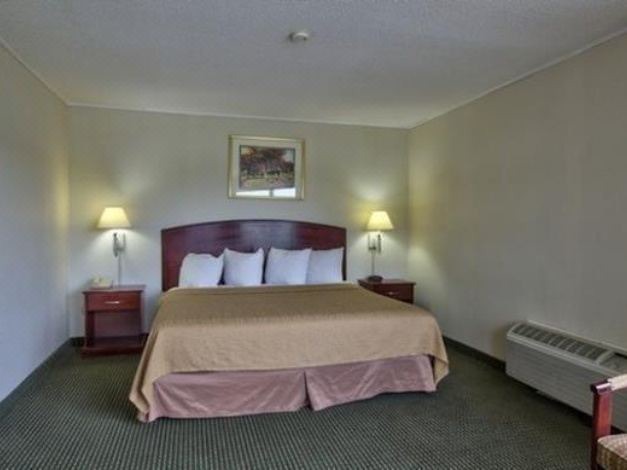 Photo of Bedroom in Tifton