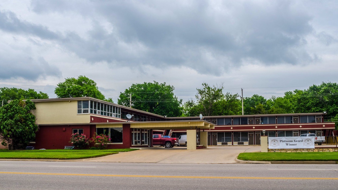 Photo of Buildings in Winfield