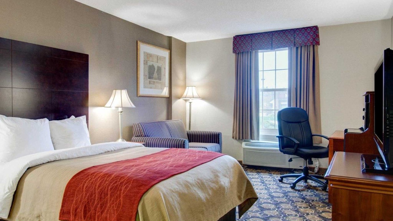 Photo of Bedroom in Foxboro