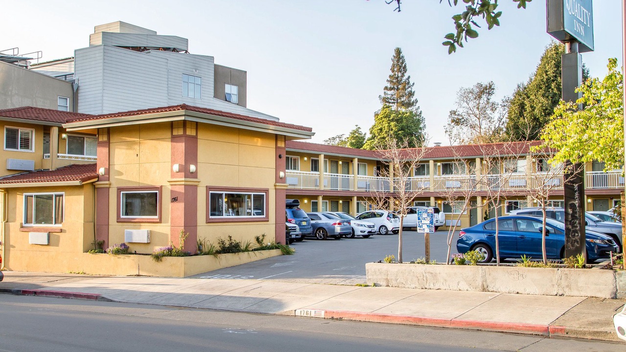 Photo of Buildings in Central Berkeley