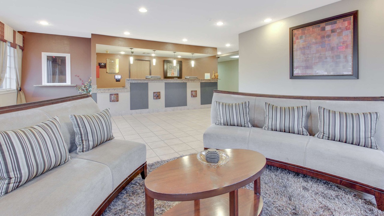 Photo of Livingroom in Mesquite