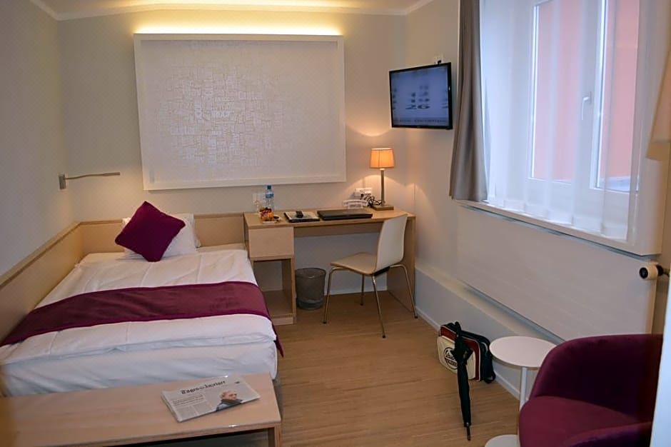 Photo of Bedroom in Altstetten