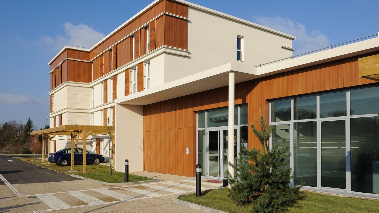 Photo of Buildings in Guyancourt
