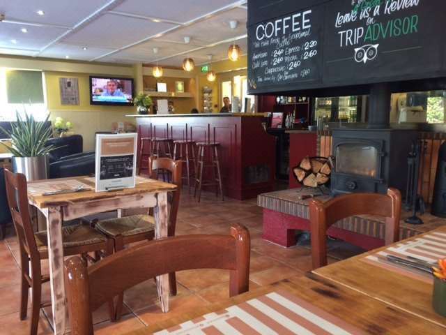 Photo of Livingroom in Wakefield