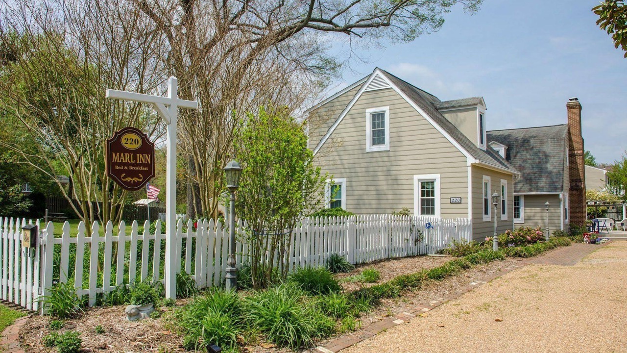 Photo of Buildings in Yorktown