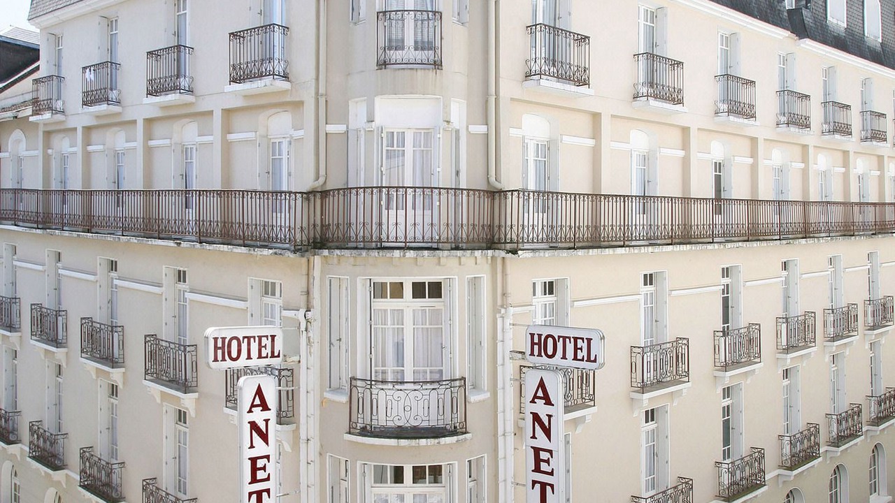 Photo of Buildings in Lourdes