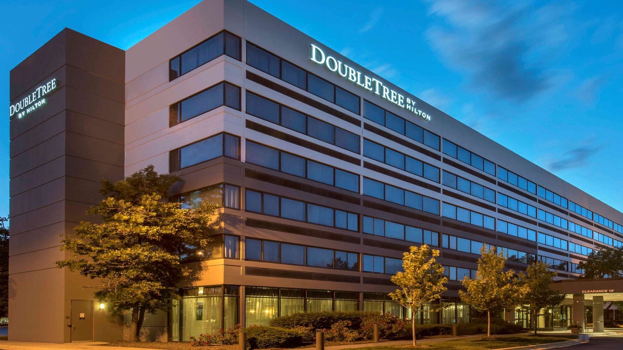 Photo of Buildings in Schaumburg