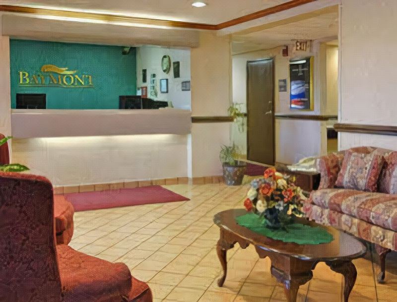 Photo of Livingroom in Flint