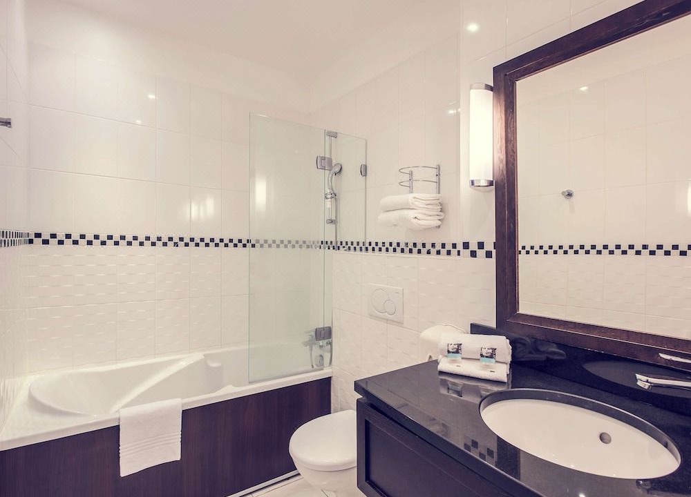 Photo of Others in Bollee