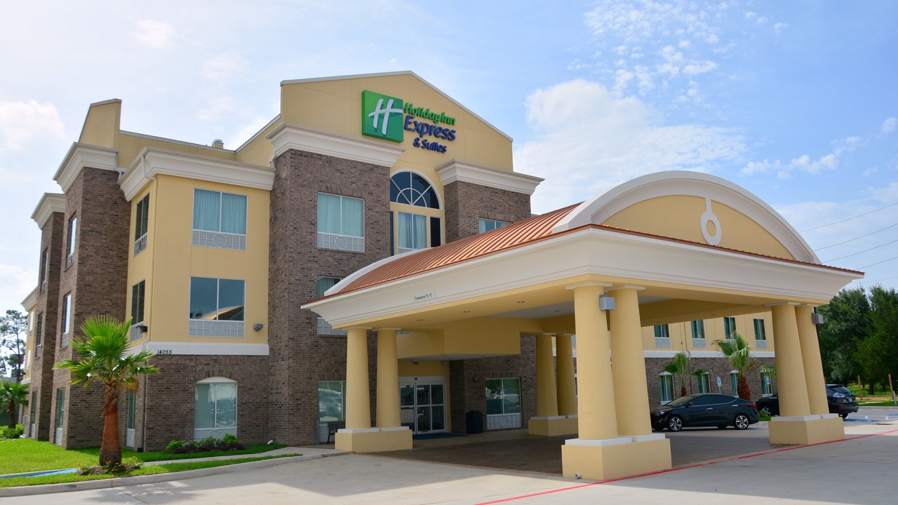 Photo of Buildings in Tomball