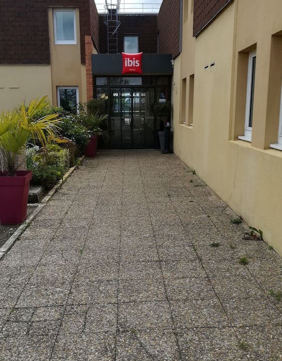 Photo of Buildings in Venoy