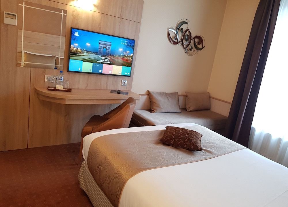 Photo of Bedroom in Quartier de la Plaine-de-Monceaux