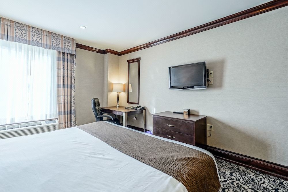 Photo of Bedroom in Mount Pleasant
