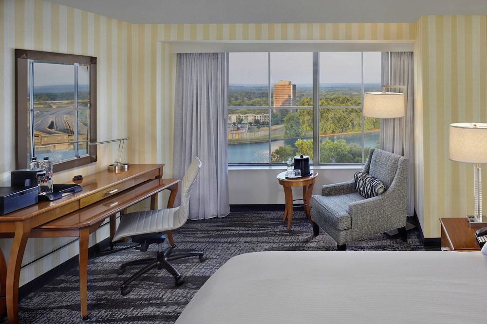 Photo of Livingroom in Downtown Hartford