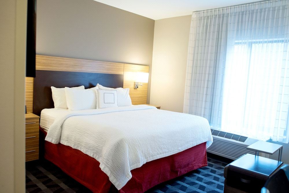 Photo of Bedroom in Ames