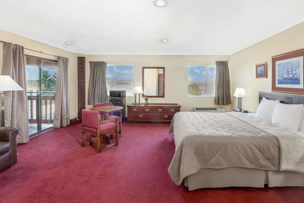 Photo of Bedroom in Jackson