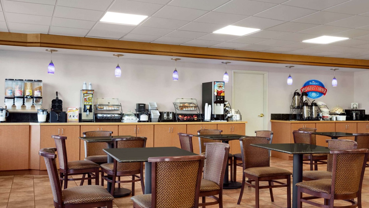 Photo of Livingroom in Elizabethtown