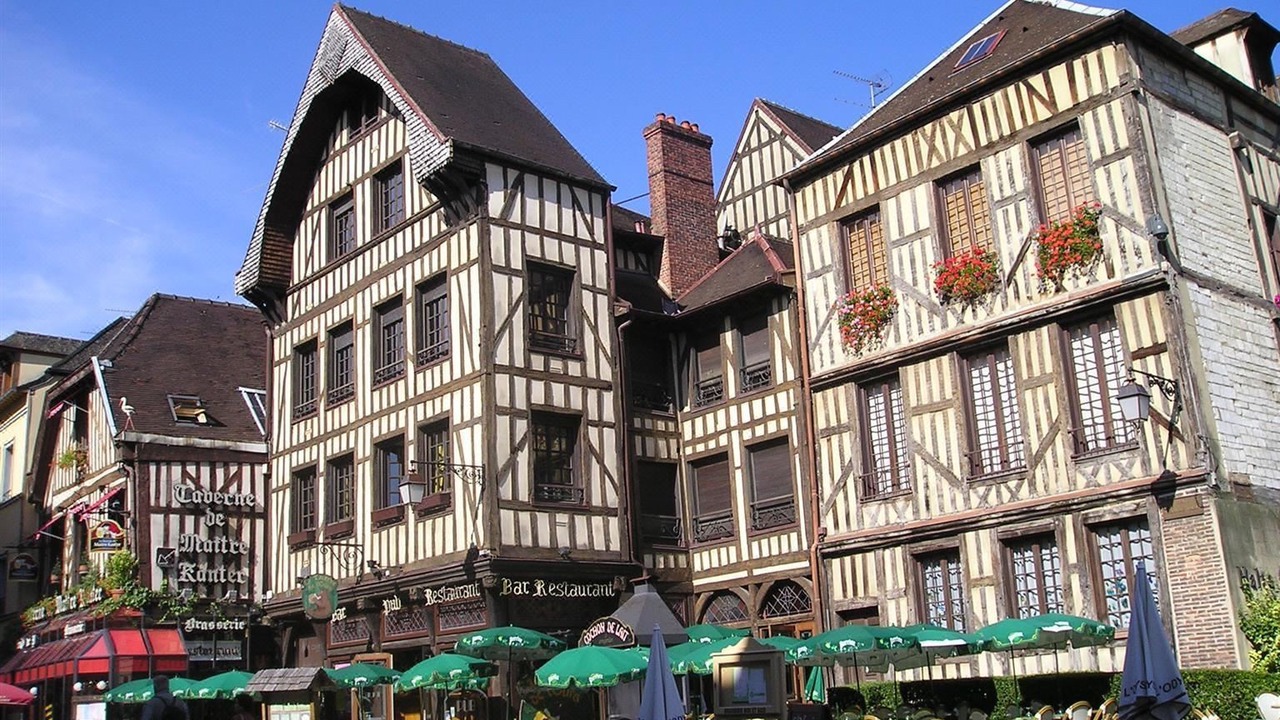 Photo of Buildings in Barberey-Saint-Sulpice